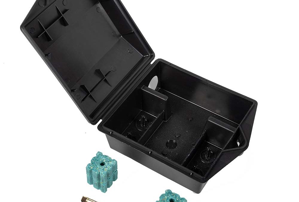Tamper resistant bait station